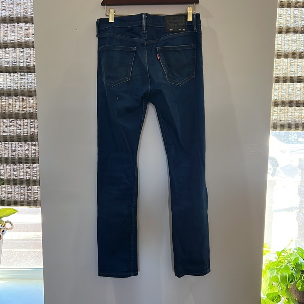Levi Jeans - Picture 2 of 5